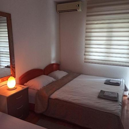 Apartman Tristan Herceg Novi Eksteriør bilde