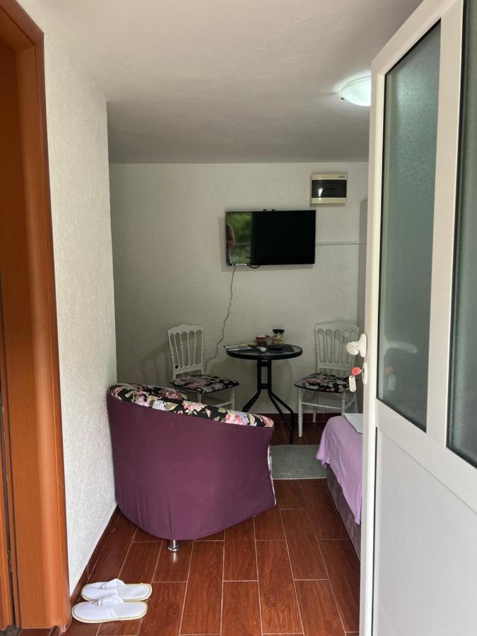 Apartman Tristan Herceg Novi Eksteriør bilde